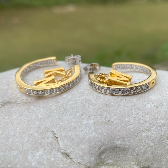 Danbury Mint Initial Hoop Earrings 14k gold plated w/ Diamonisse diamonds K & M - Picture 8 of 13